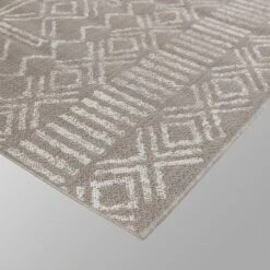 Outdoor Rug Global Block - Opalhouse™ -Opalhouse Homeware GUEST 51f20f12 c6e3 45cd a705 022d1c73c20b